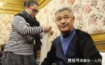 扒爷吃瓜赵本山篇