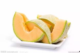阿姨吃哈密瓜视频