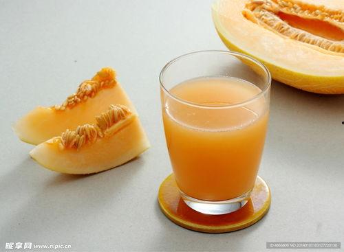 阿姨吃哈密瓜视频